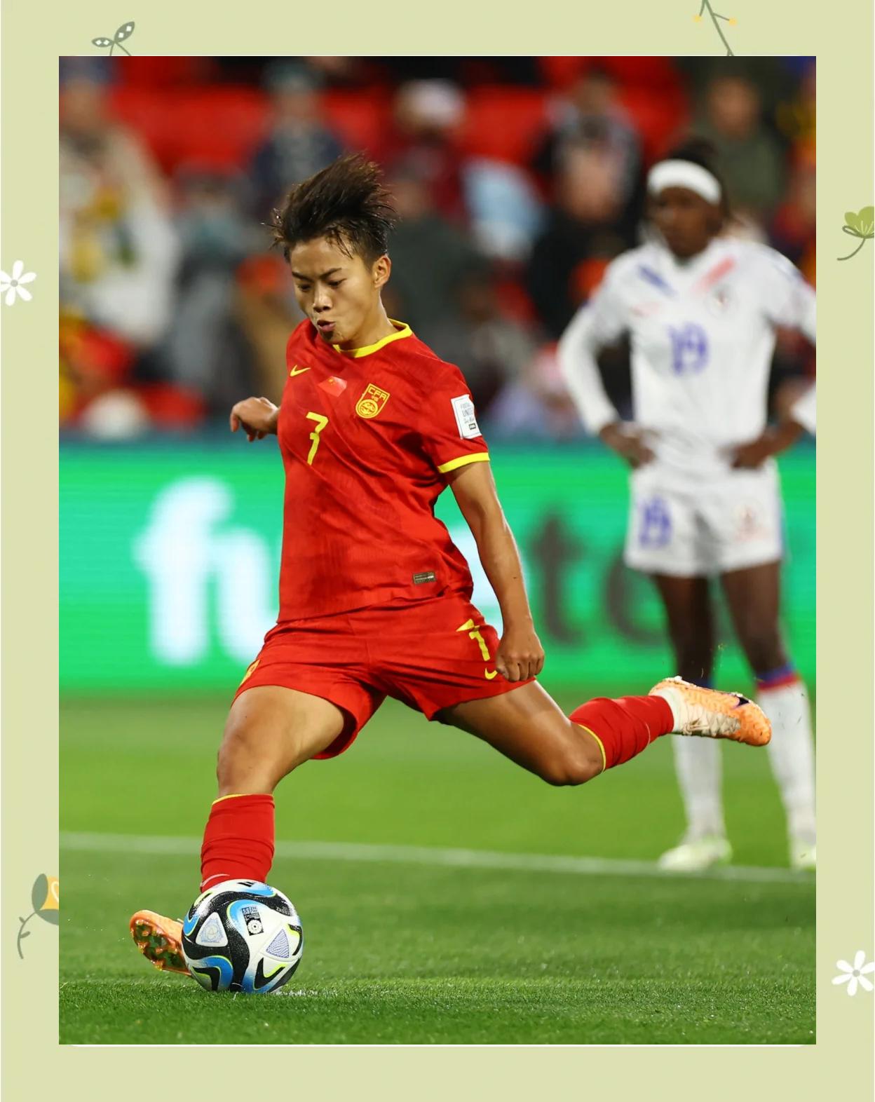 开云下载-运动灵魂！女足运动员技艺精湛，令人折服的简单介绍