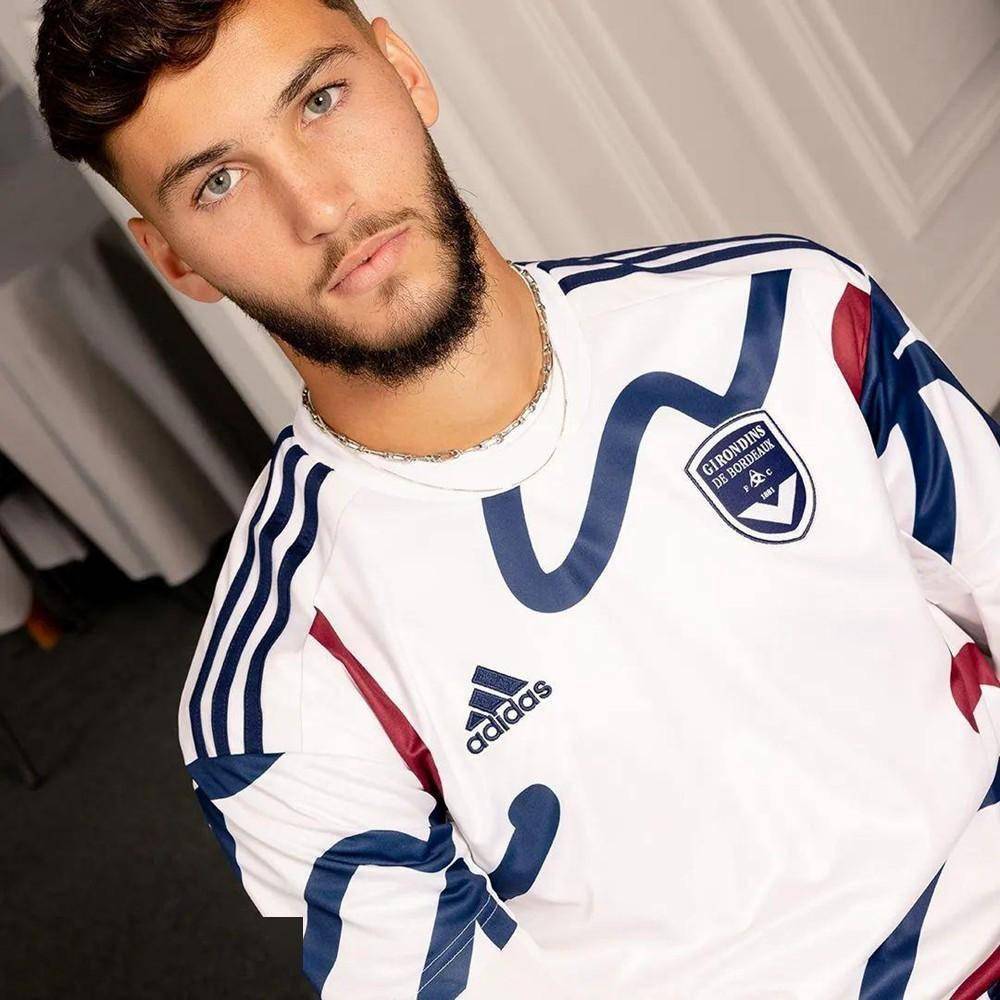 波尔多客场挑战南锡，法国联赛格局未定