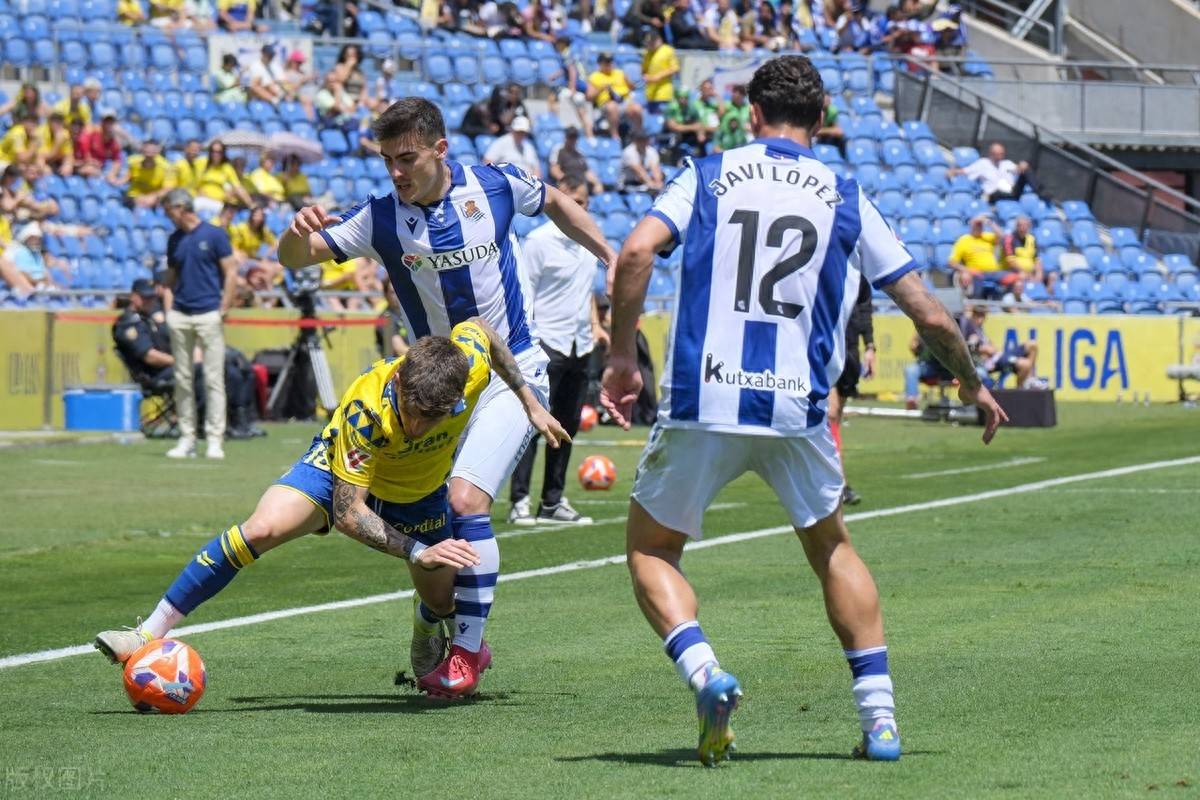 开云体育官网-阿苏纳客场战胜皇家社会，提前锁定前四名