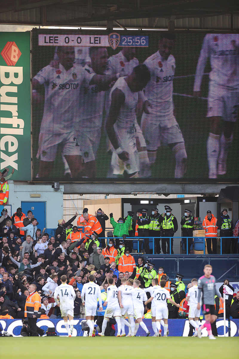 开云体育中国-关注欧洲预选赛的球迷聚集，一同见证激烈对决