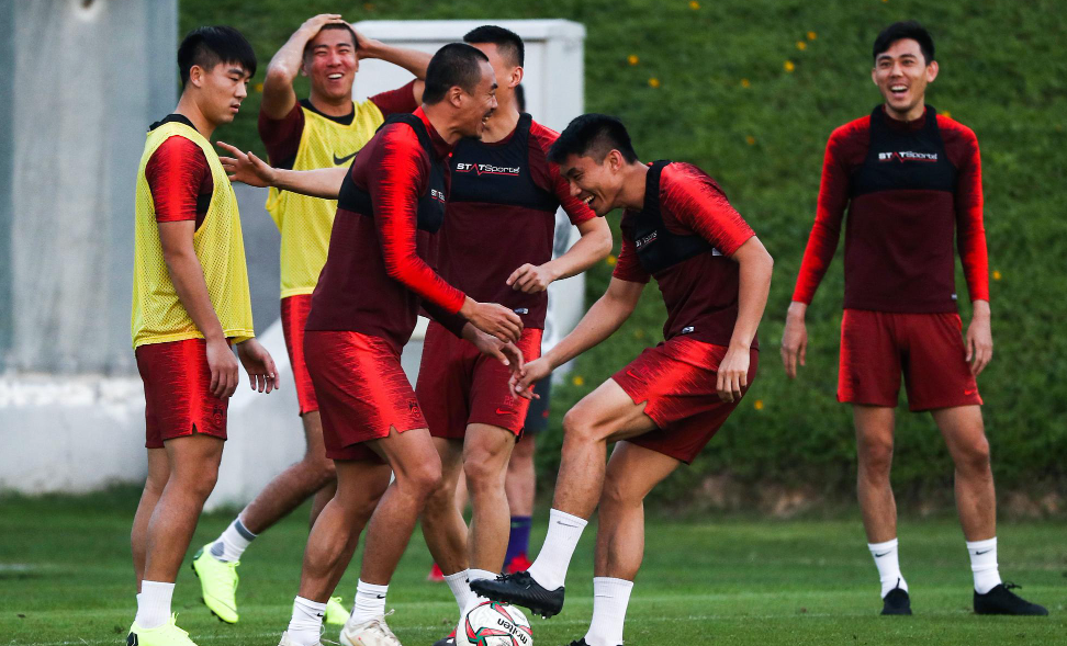 日本队主教练表现不好,赛后出现问题 日本队主教练表现不好,赛后出现问题