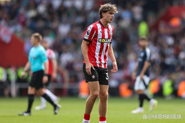 包含南安普顿中场传球精准,助攻频频的词条 包含南安普顿中场传球精准,助攻频频的词条