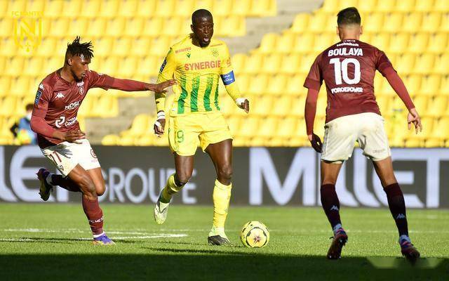 包含南特对阵波尔多，谁能在比赛中抢占先机？的词条