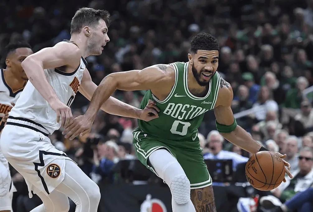 开云体育平台APP-尼克斯队抢夺东部第一，雄心勃勃冲击总冠军的简单介绍