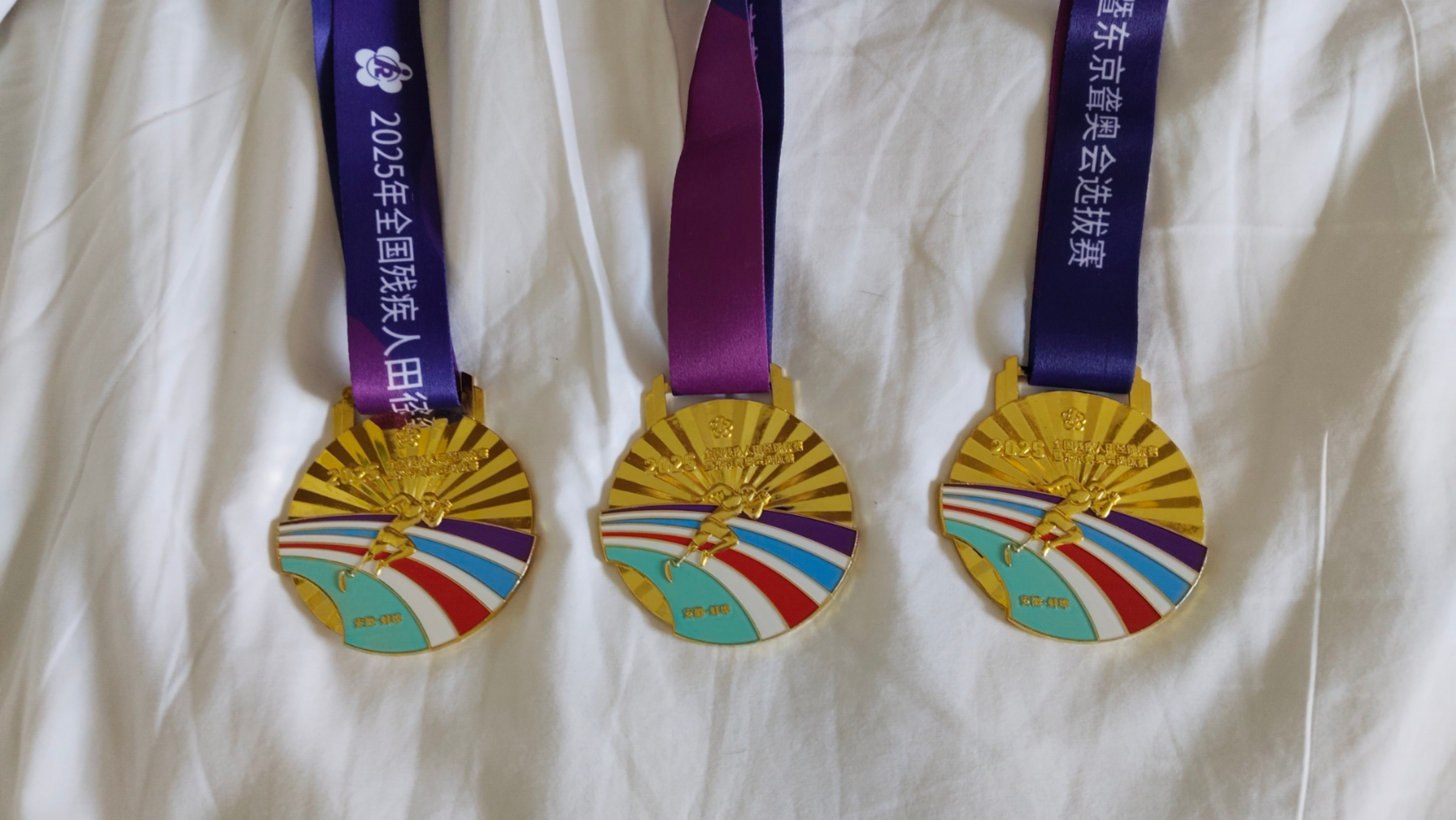 摩纳哥代表团击败强手斩获田径金牌的简单介绍