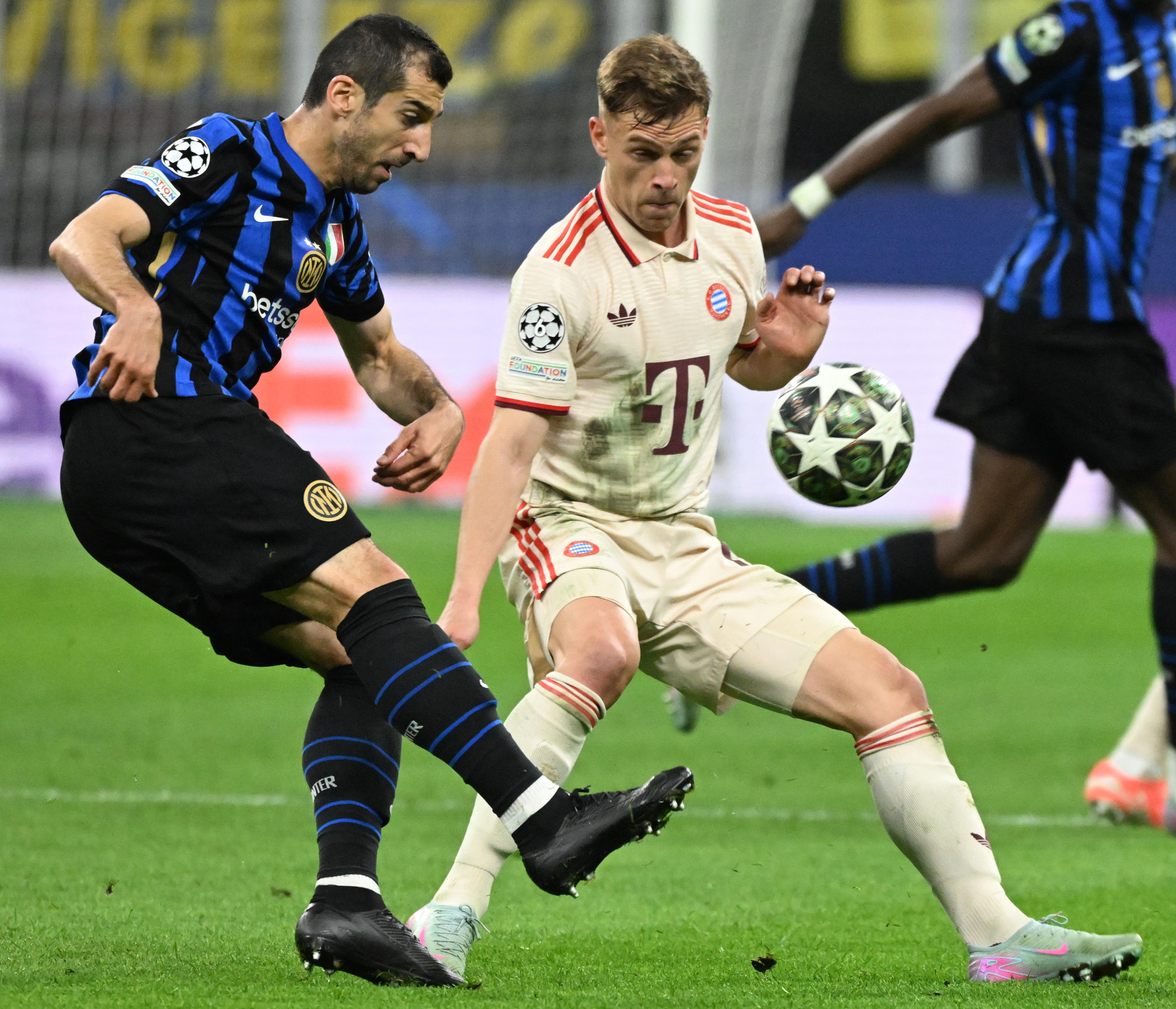 欧洲国际足球赛事瞩目新秀崭露头角的简单介绍