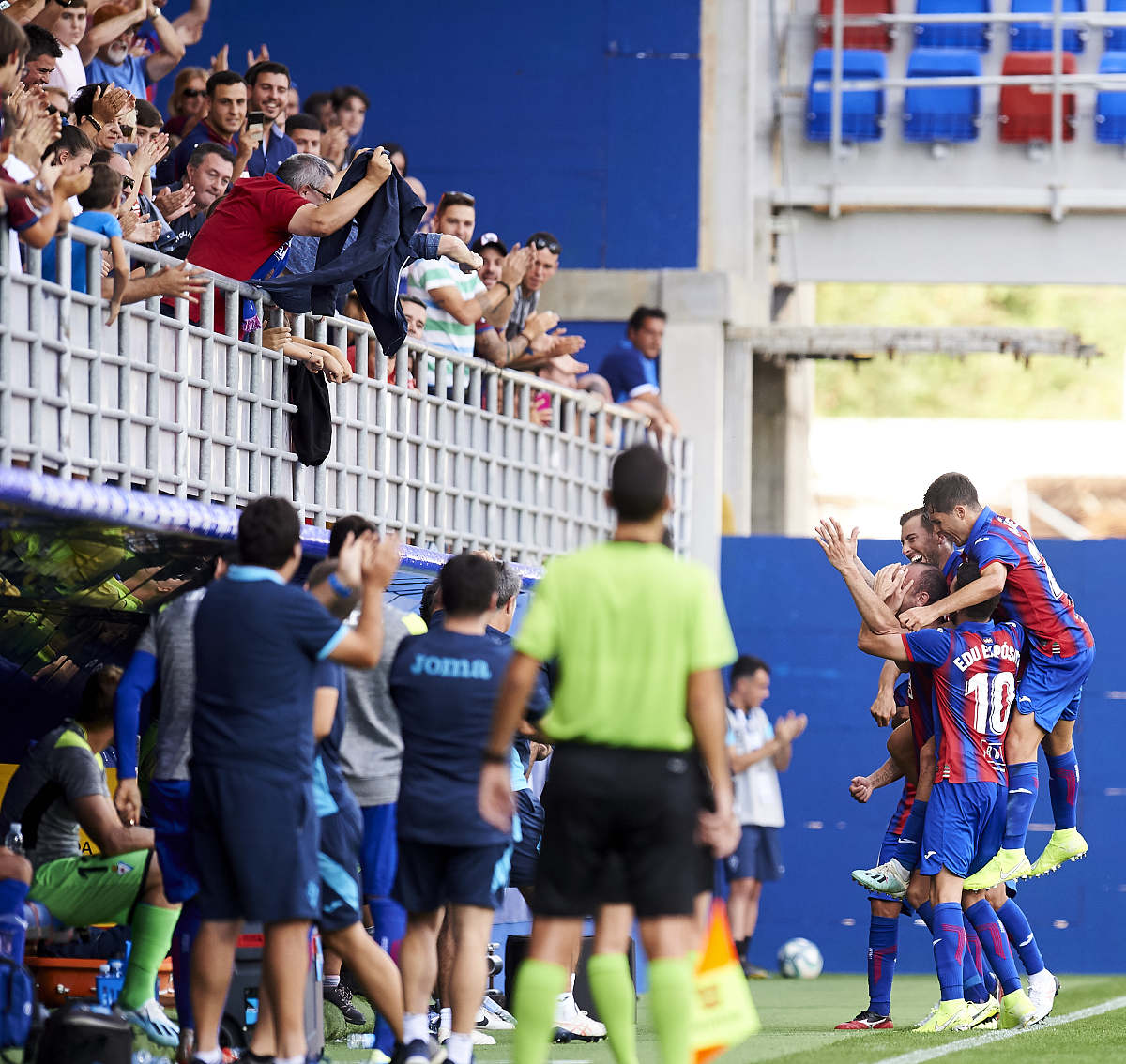 开云体育在线-关于美洲杯季后赛拉开战幕阿根廷力争晋级的信息