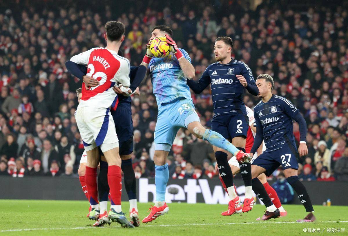 关于西汉姆联vs纽卡斯尔,双方争分夺秒的信息 关于西汉姆联vs纽卡斯尔,双方争分夺秒的信息