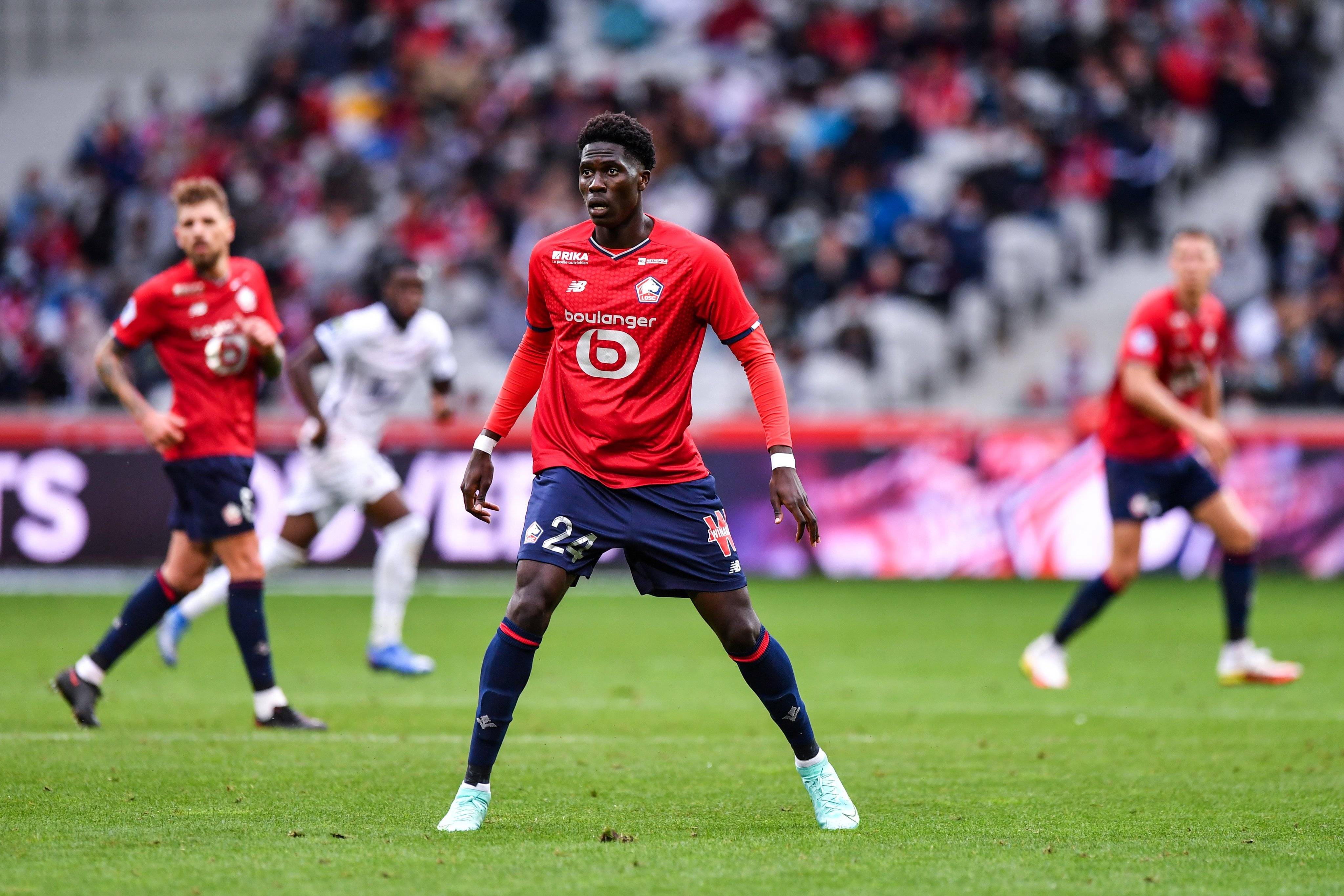 兰斯球队力争保级,展望未来甚困难的简单介绍 兰斯球队力争保级,展望未来甚困难的简单介绍