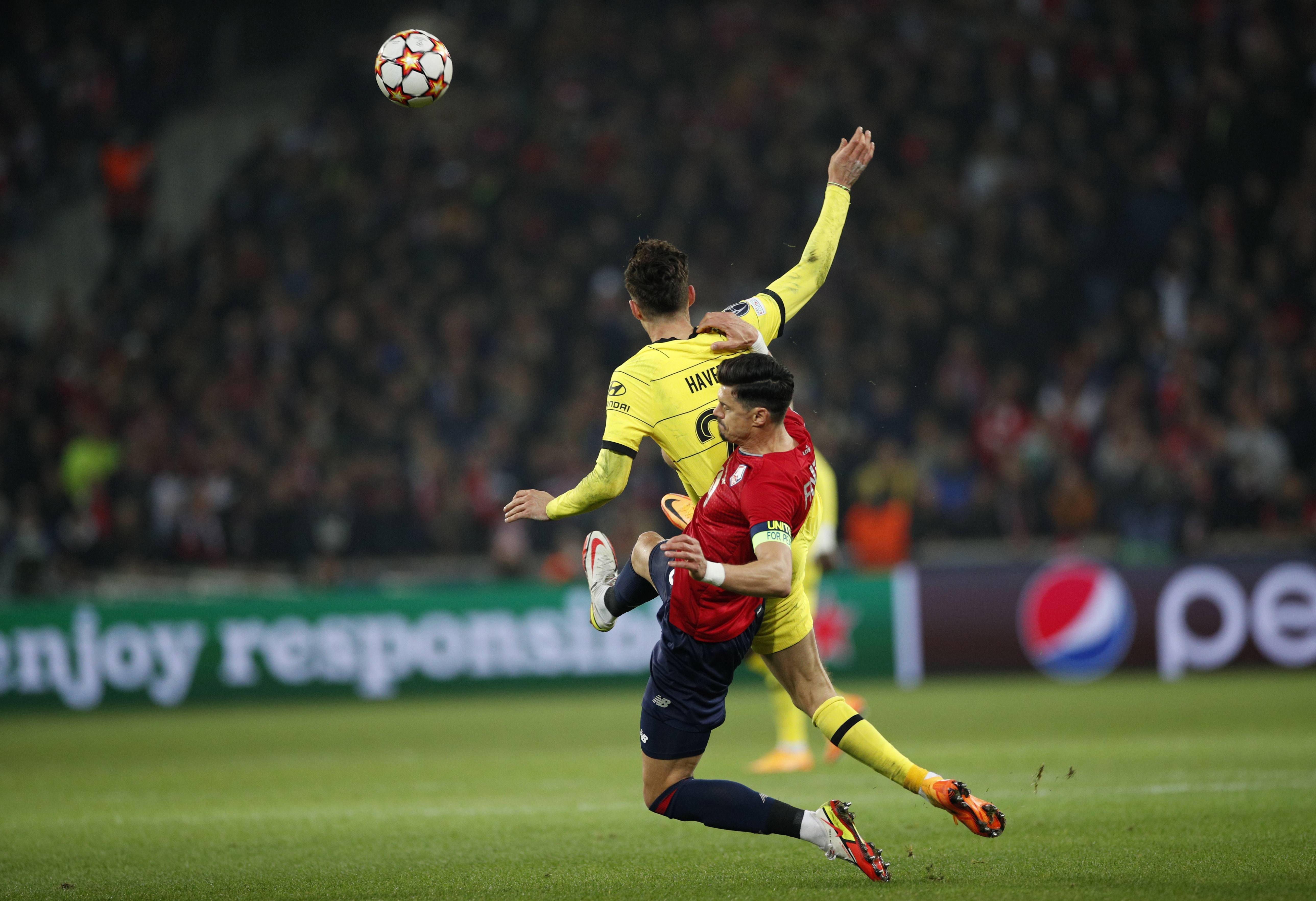 开云体育官方网站-切尔西主场大胜，稳健晋级八强