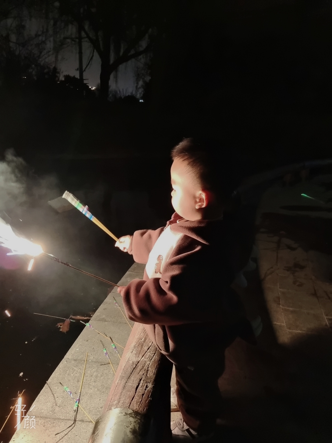 开云平台-激烈搏斗中，犹如赛场生成的火花