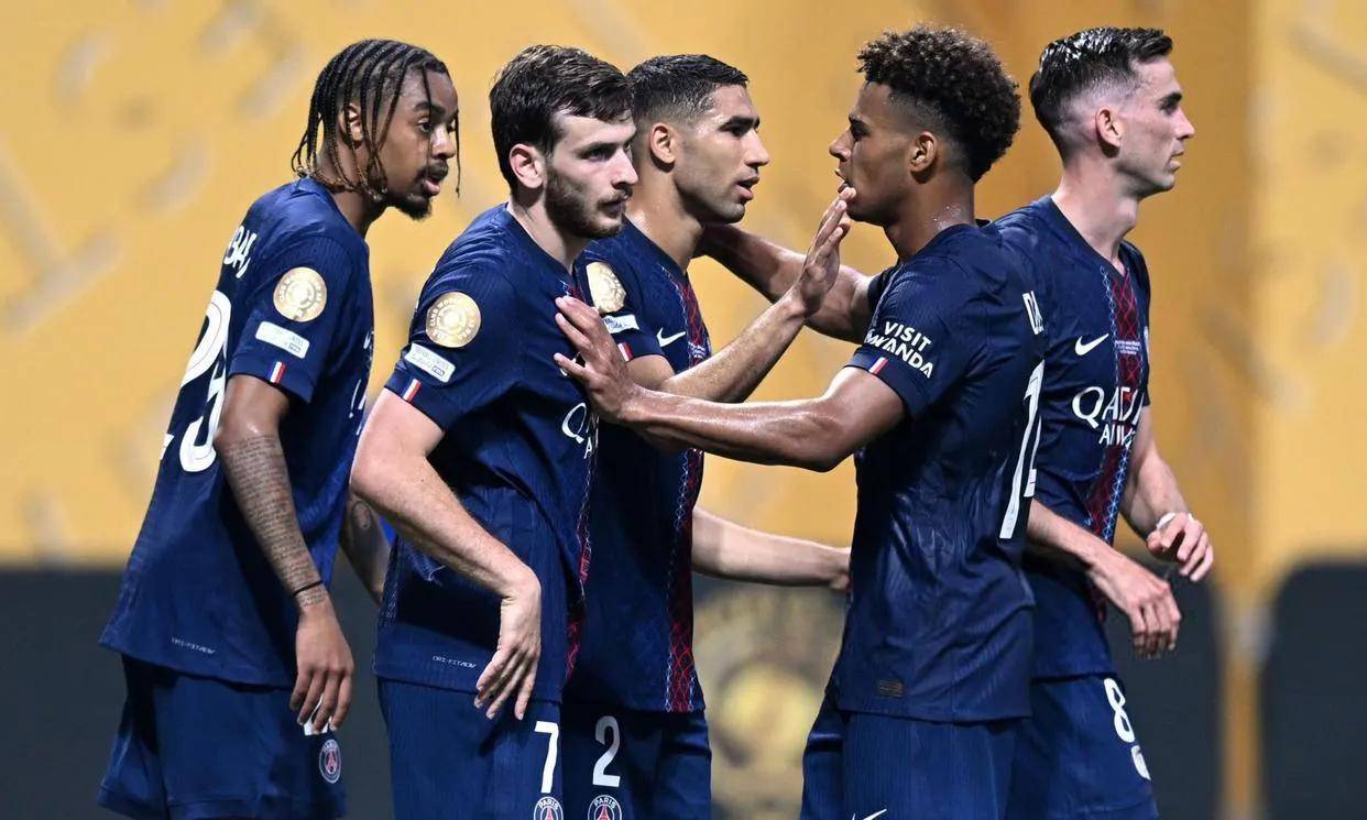 开云体育下载-瑞典队惨败意大利，遗憾止步于小组赛的简单介绍