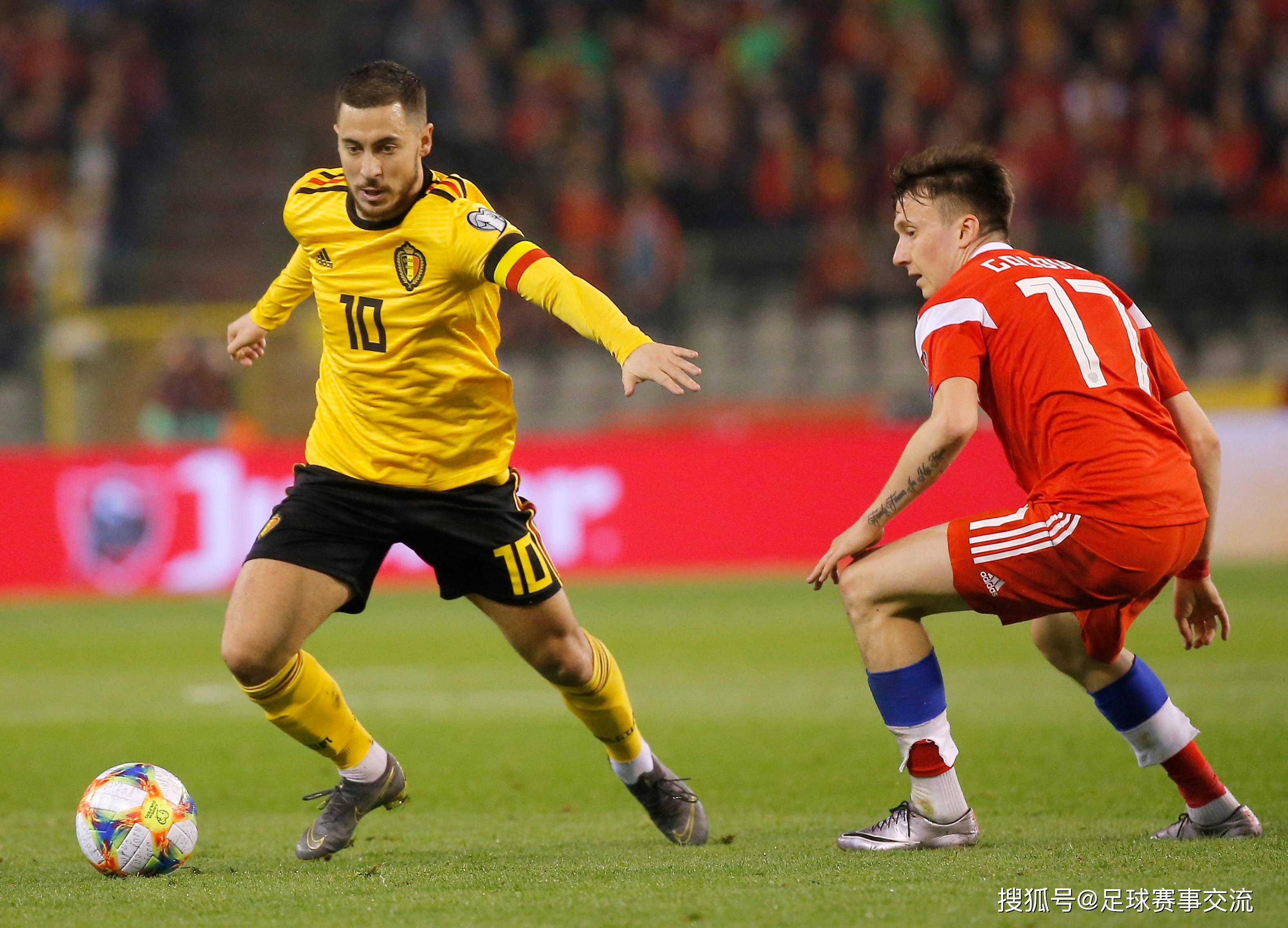 包含足球比赛战况精彩绝伦,队伍实力对比刺激的词条 包含足球比赛战况精彩绝伦,队伍实力对比刺激的词条