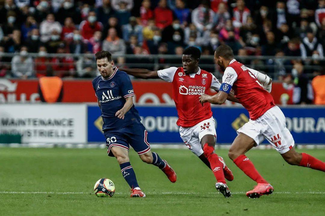 开云体育-关于摩纳哥中场战术调整，攻防转换反制敌人的信息