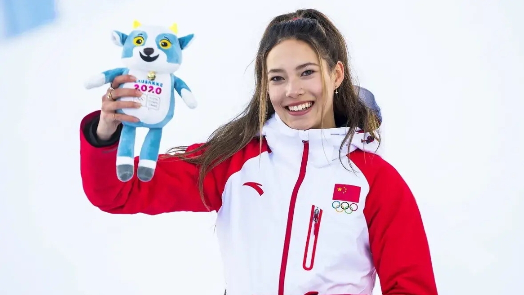 开云官网-包含精湛技艺，运动员突破自我，突出表现赢得观众喝彩的词条