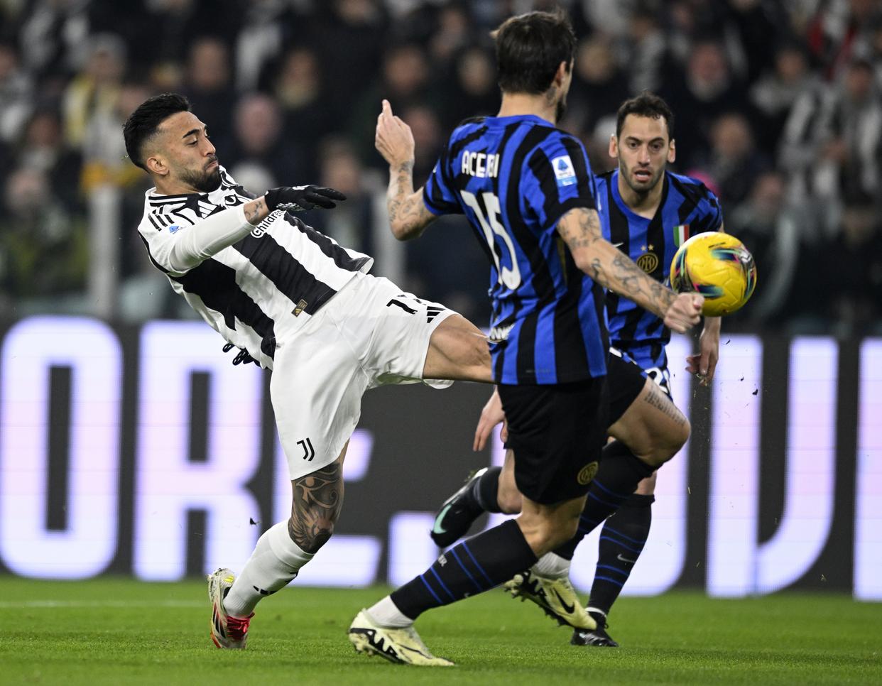 尤文图斯击败AC米兰,继续在意甲联赛中保持不败纪录的简单介绍 尤文图斯击败AC米兰,继续在意甲联赛中保持不败纪录的简单介绍