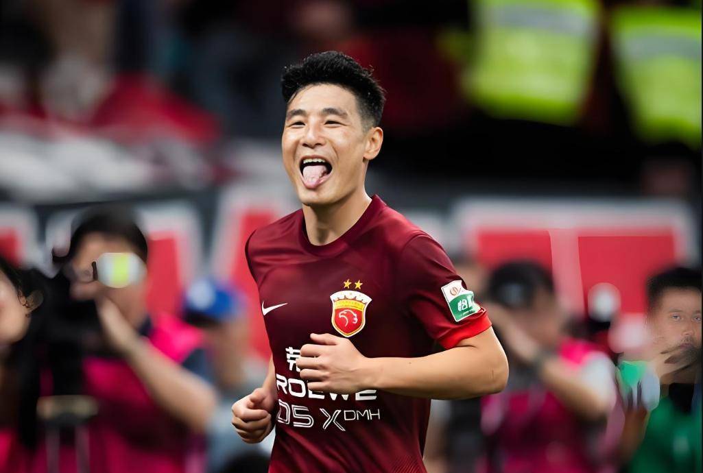 包含武磊连续5场中超进球，上海上港再胜一城！的词条