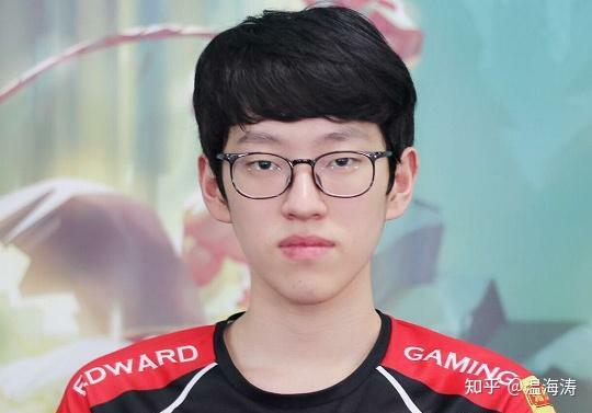 开云体育官方网站-MAD横扫FNC，Scout团战一打五成都决赛之夜3:1（深圳）