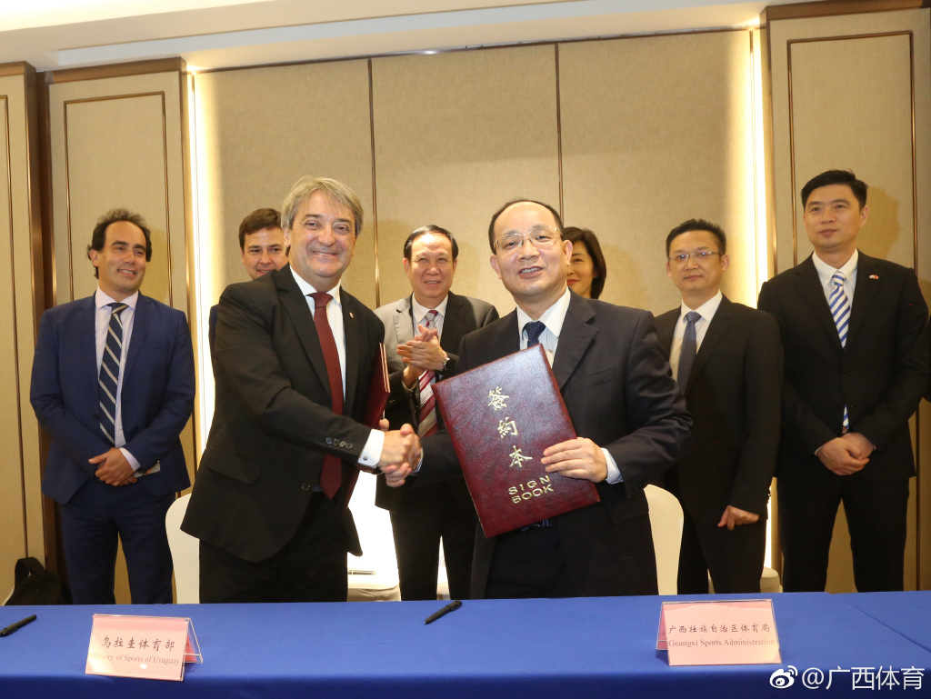 装备品牌与球员合作，共创新高度