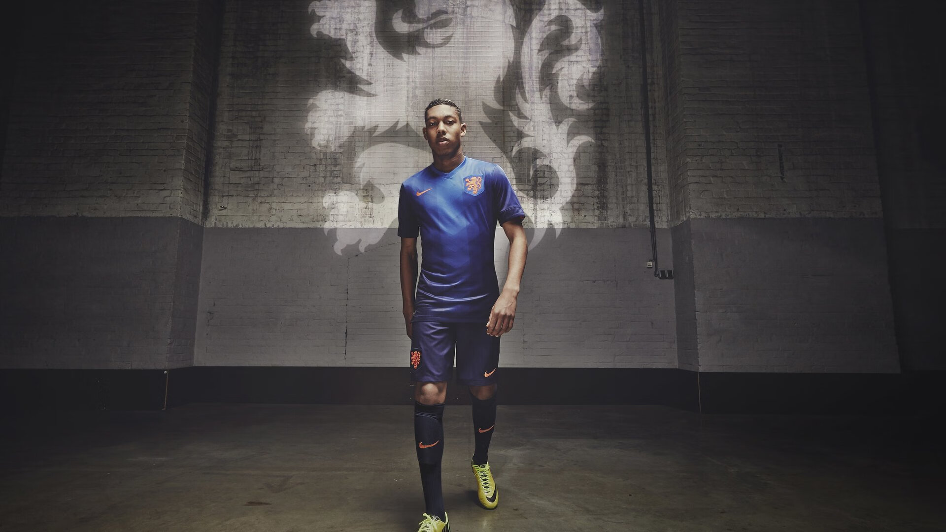 奥利维耶，寒夜中，以肩为炬—佛罗伦萨生死战涅槃记