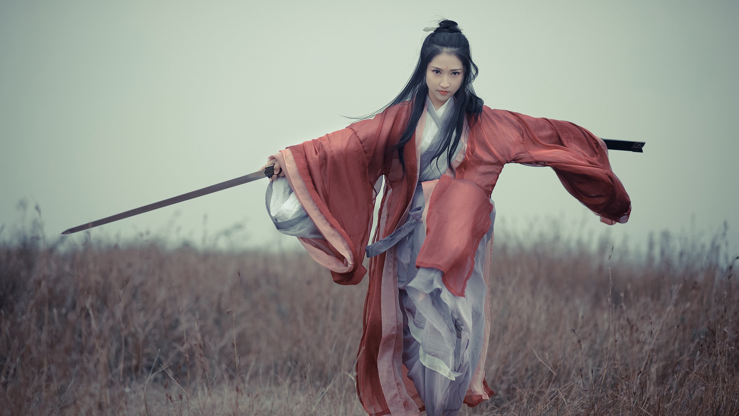 开云体育入口-钢铁防线与致命一投，布伦森的幕后指挥官之夜—深圳队力克老鹰纪实