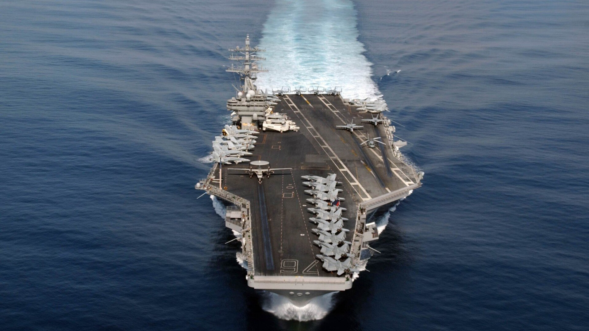 东方的坚持，西方的闪耀，足球世界里的两种胜利法则