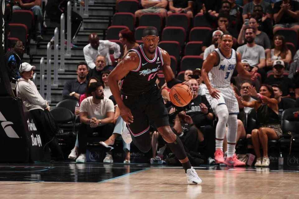 伦纳德发挥堪称完美，热火横扫魔术