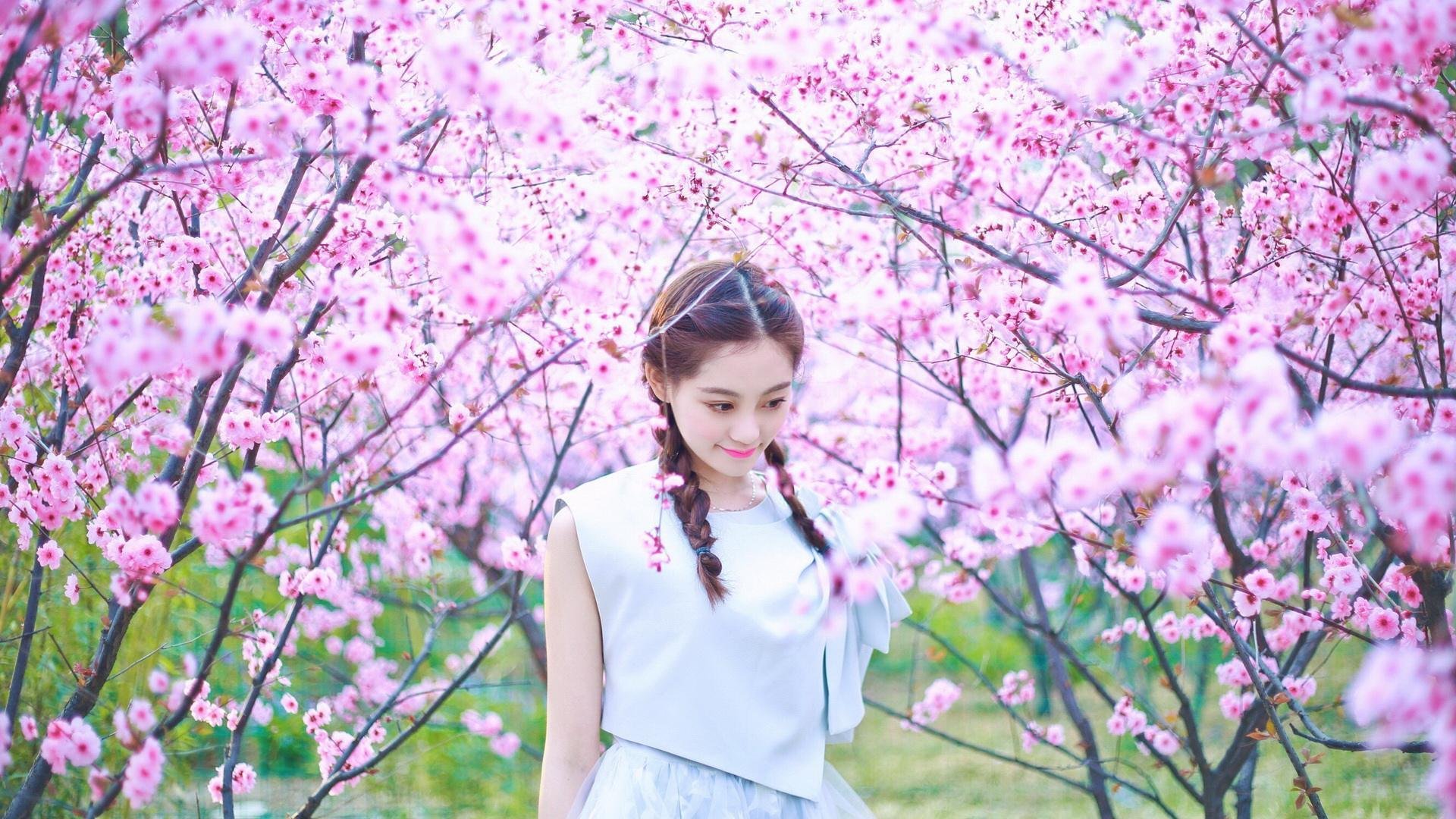 西甲国家德比之夜,阿劳霍点燃赛场