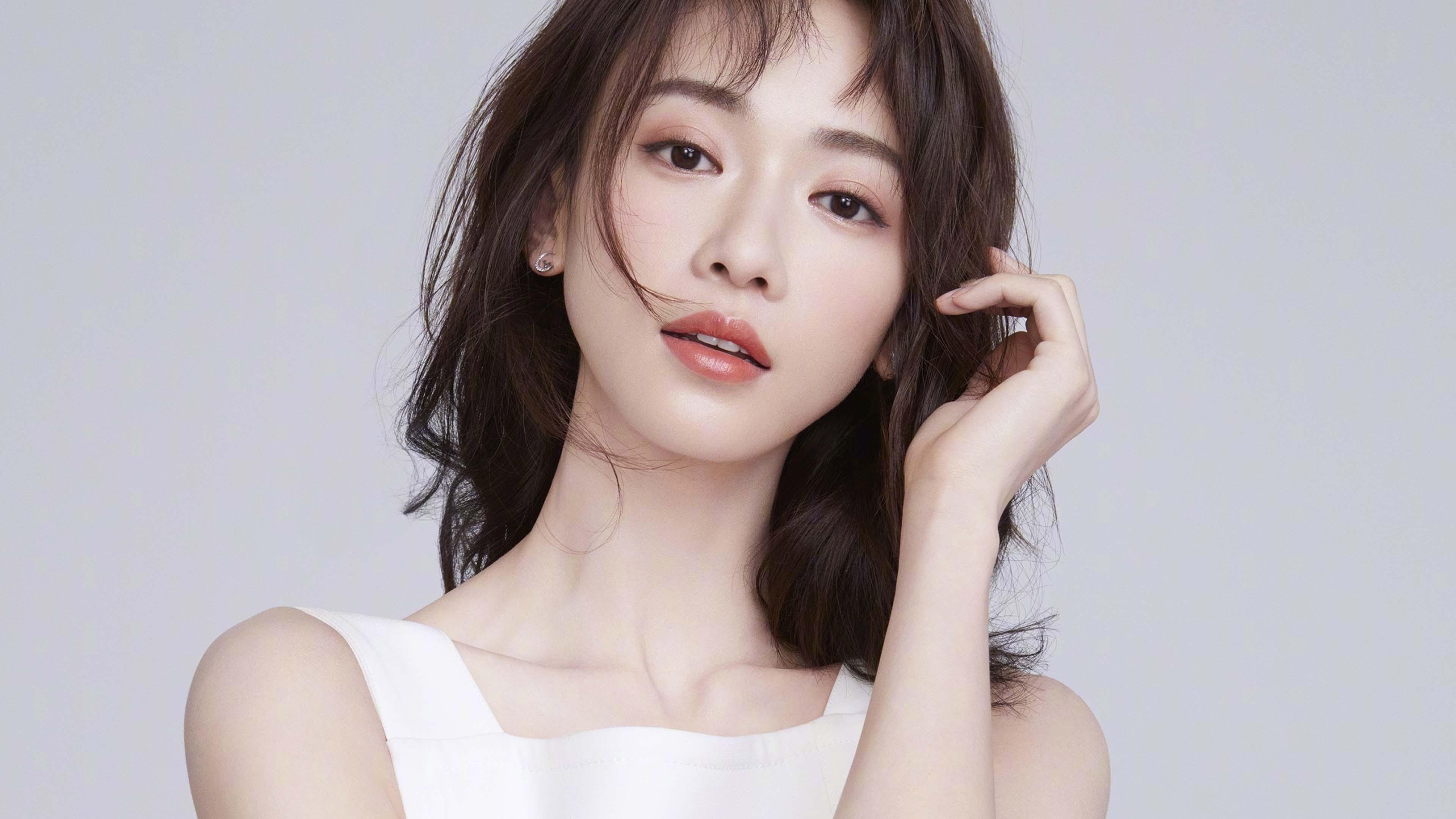 当盾牌变为利剑，若日尼奥的魔法之夜与战术棋盘上的革命