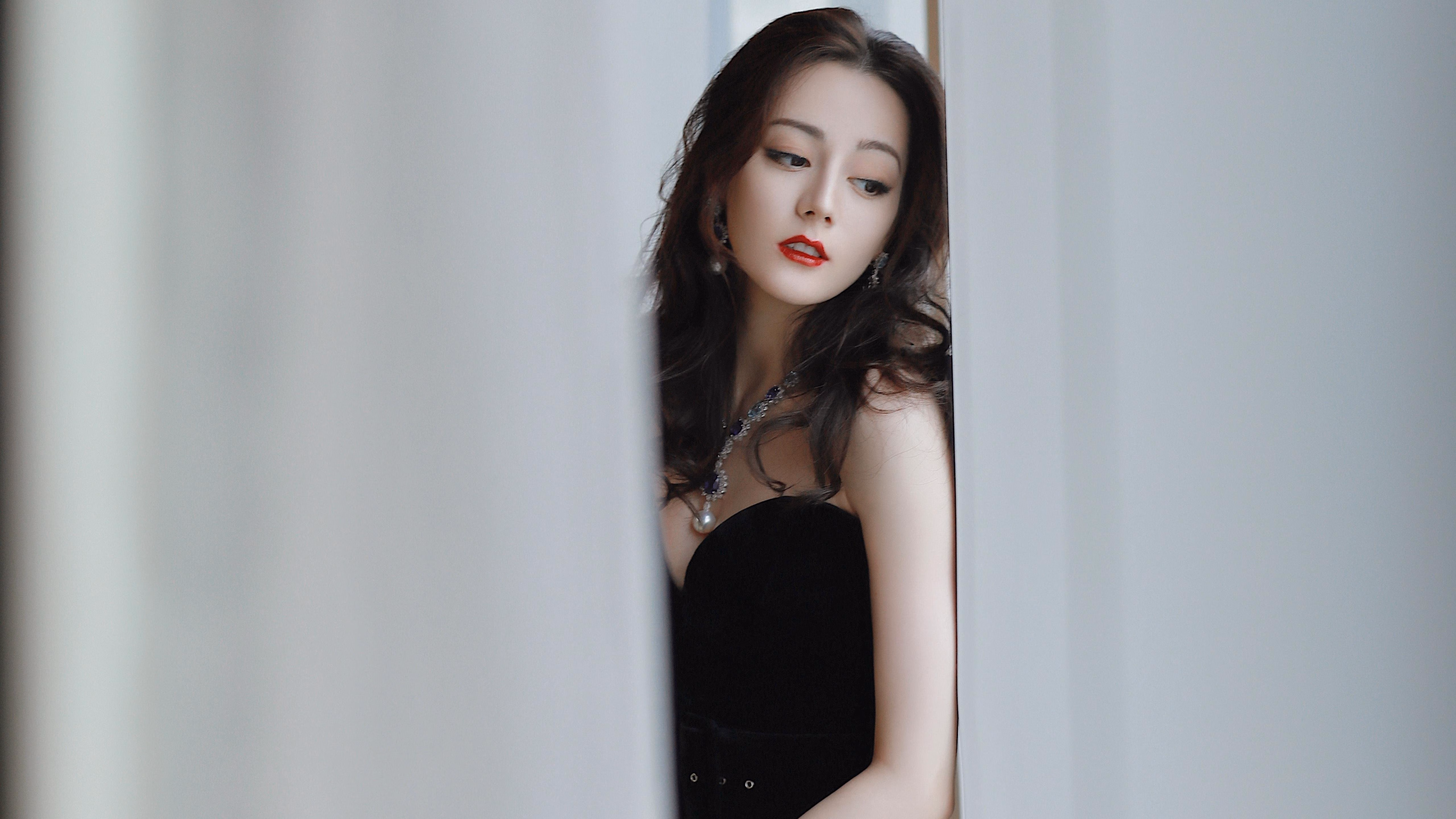 西亚卡姆狂轰42+15统治内线！广厦5人上双击退老鹰，客场奏凯！